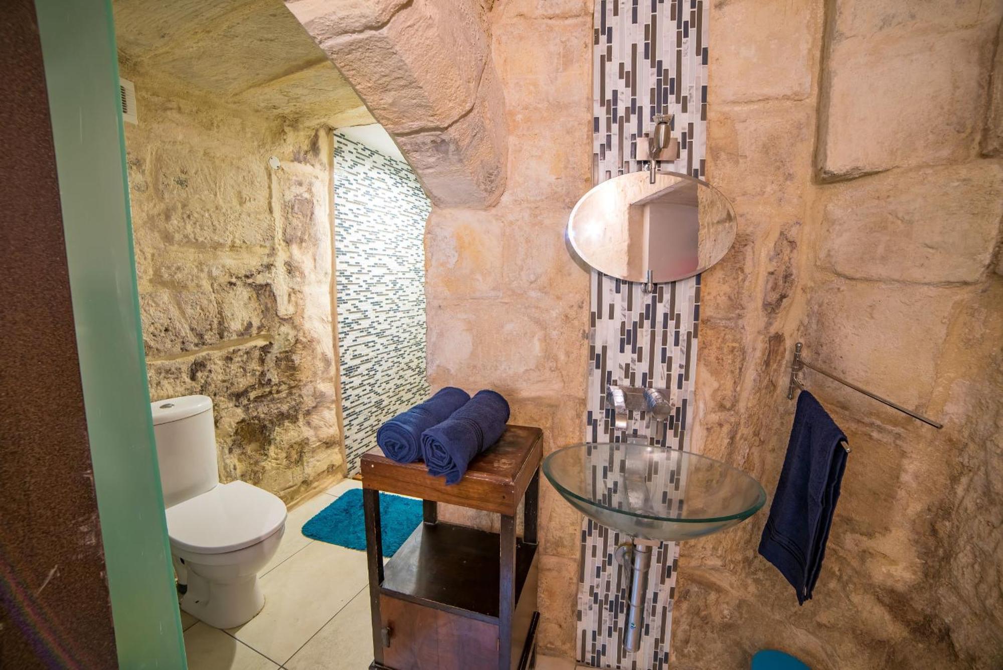 The Artist Apartment Валета Екстериор снимка