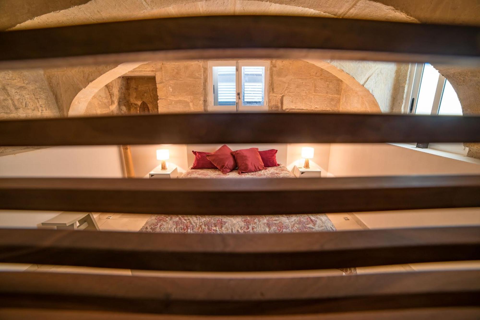 The Artist Apartment Валета Екстериор снимка